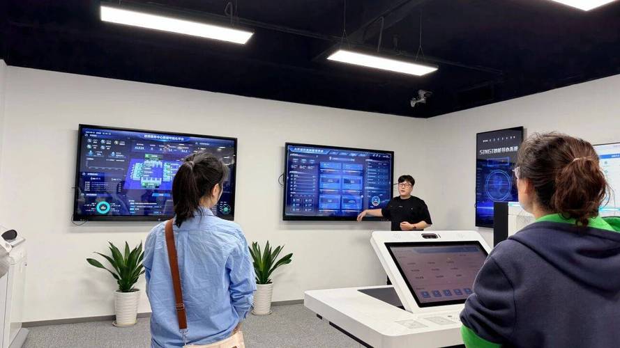 智汇公共，AI赋能未来——人工智能公共服务领域产品体系与技术研发参观纪实